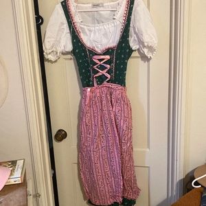 Women’s 3 Piece Traditional German Oktoberfest Dirndl - KONFETTI MODELLE